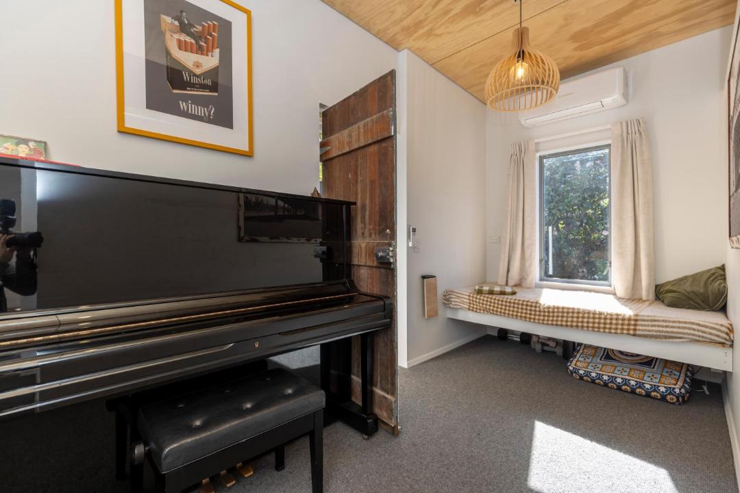 Photo of Bedroom in Otaki Beach