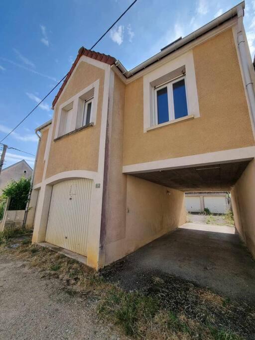 Photo of Others in Vallan