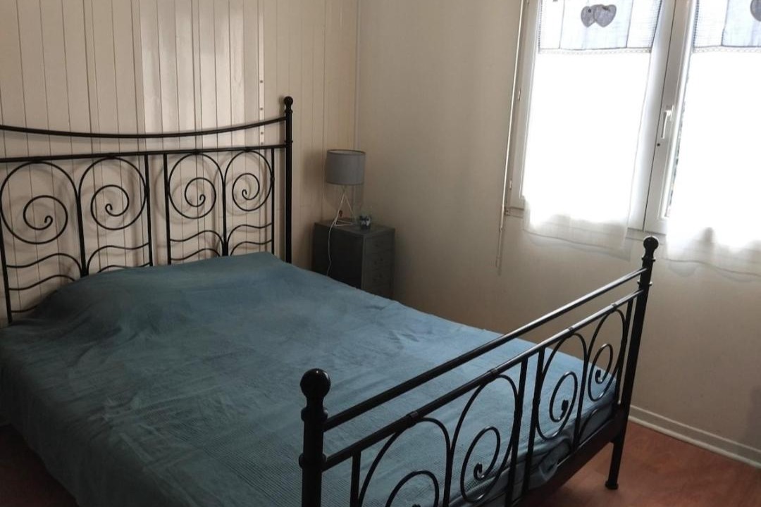 Photo of Bedroom in Calmont