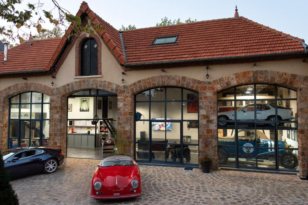 Photo of Others in Bonnelles