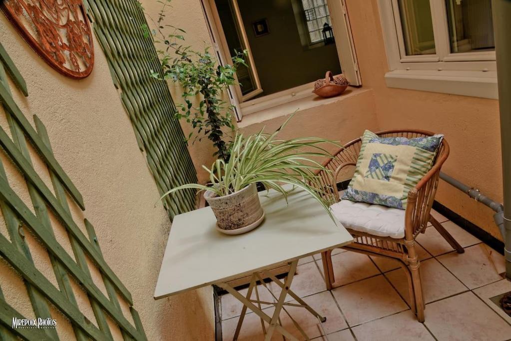 Photo of Patio Balcony in Mirepoix