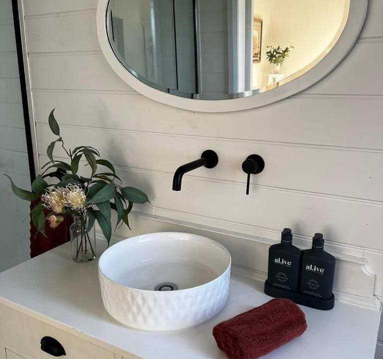 Photo of Bathroom in Trafalgar East