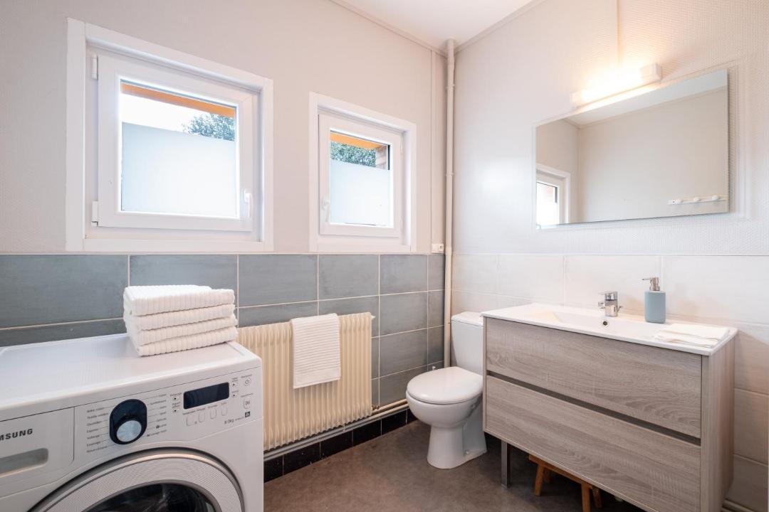 Photo of Bathroom in Petit-Fort-Philippe