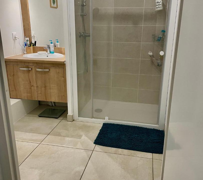 Photo of Others in Cenon