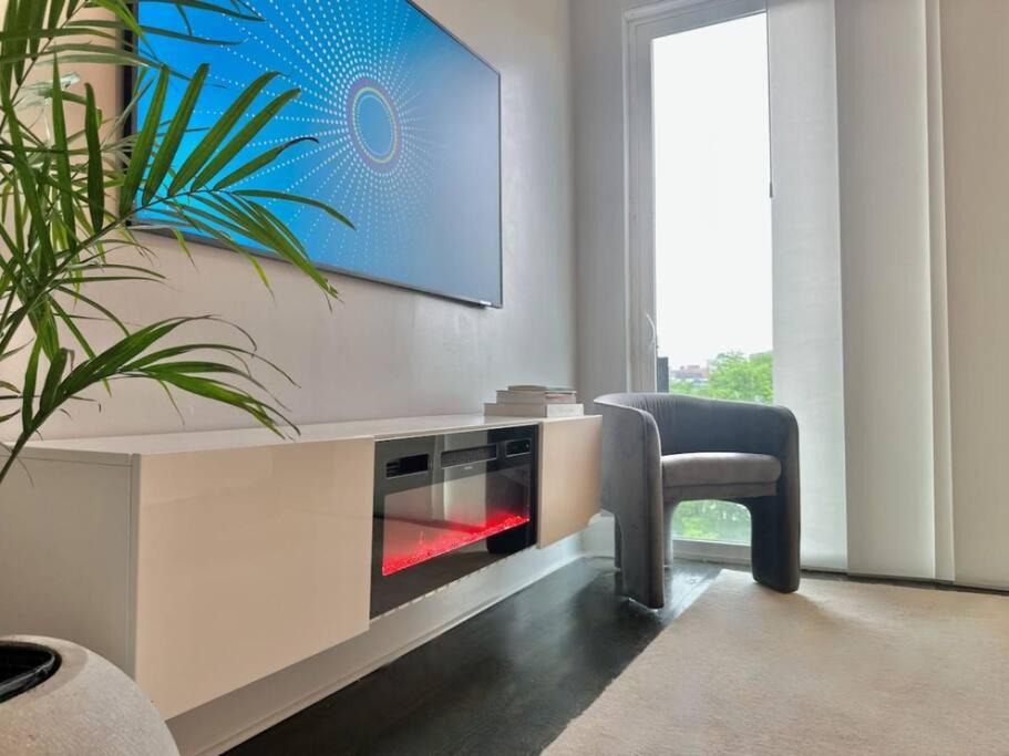 Photo of Livingroom in South Side Slopes