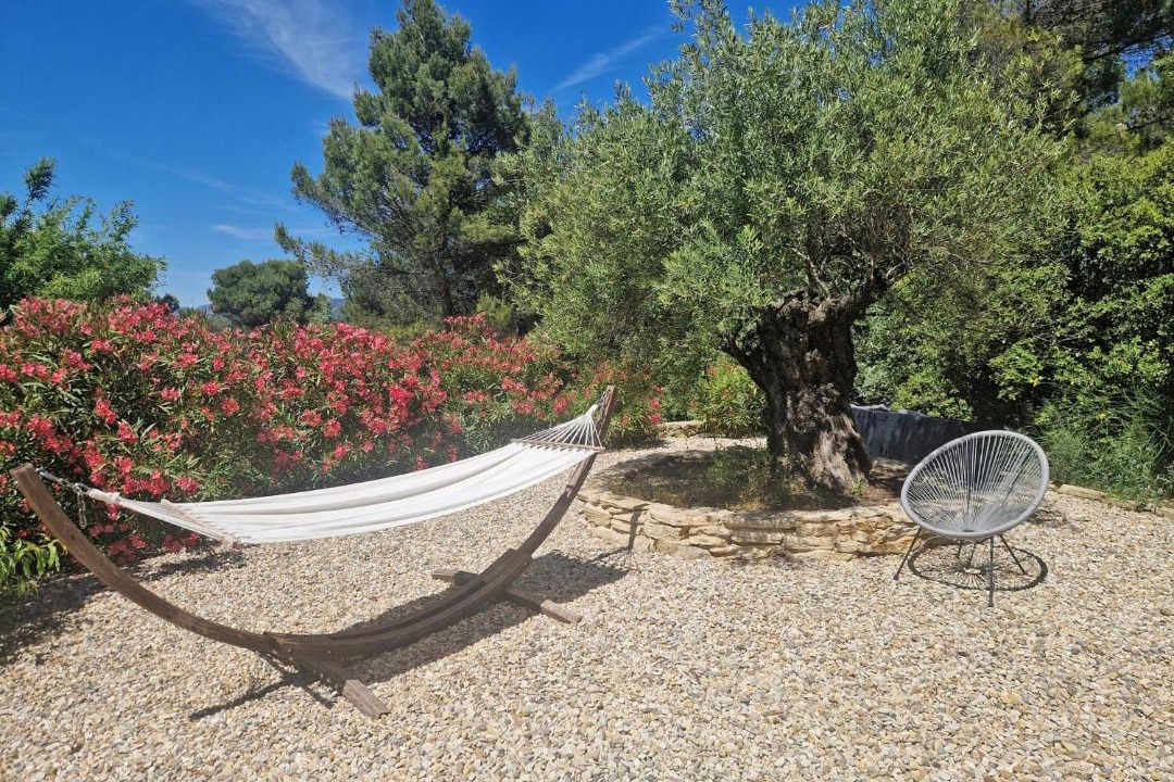 Photo of Others in Faucon