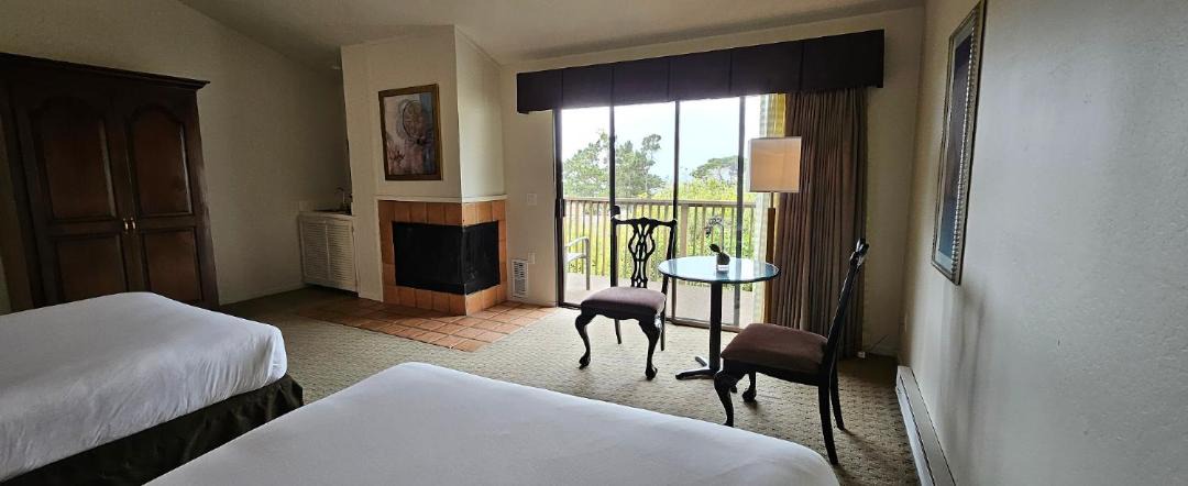 Photo of Others in Golden Rectangle