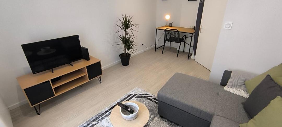 Photo of Others in Bernay