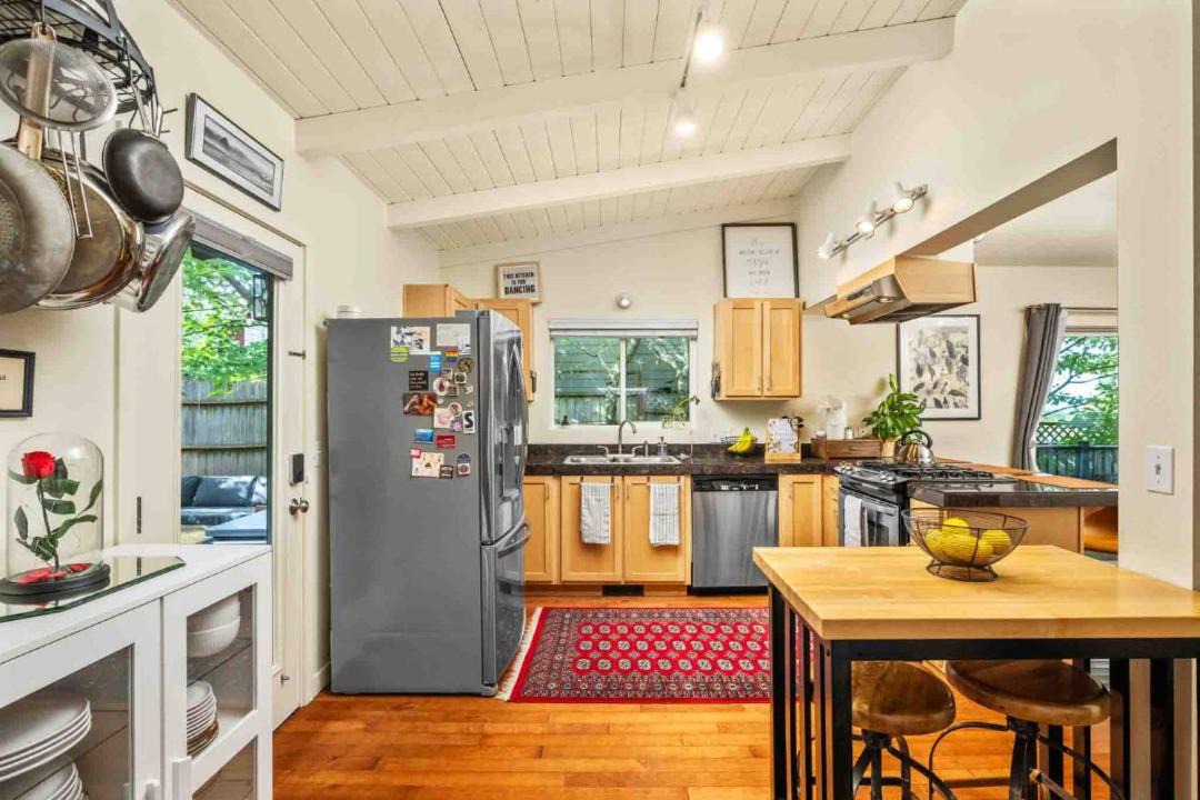 Photo of Kitchen in South Burlingame