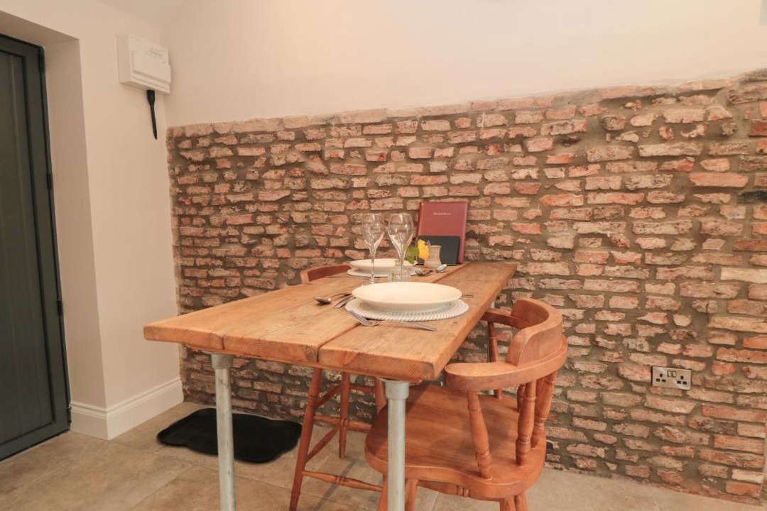 Photo of Others in Holme