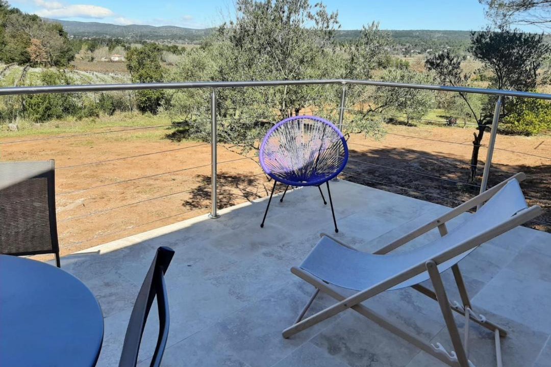 Photo of Patio Balcony in Pourrieres