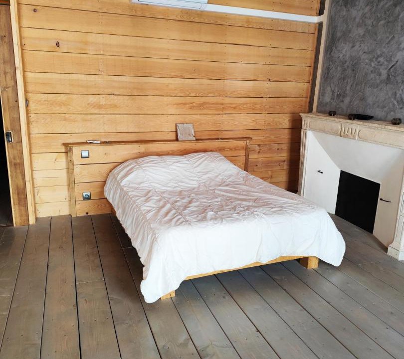 Photo of Others in Avallon