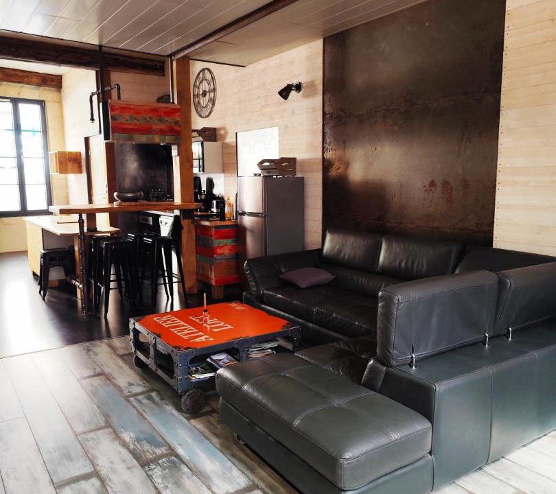 Photo of Others in Avallon