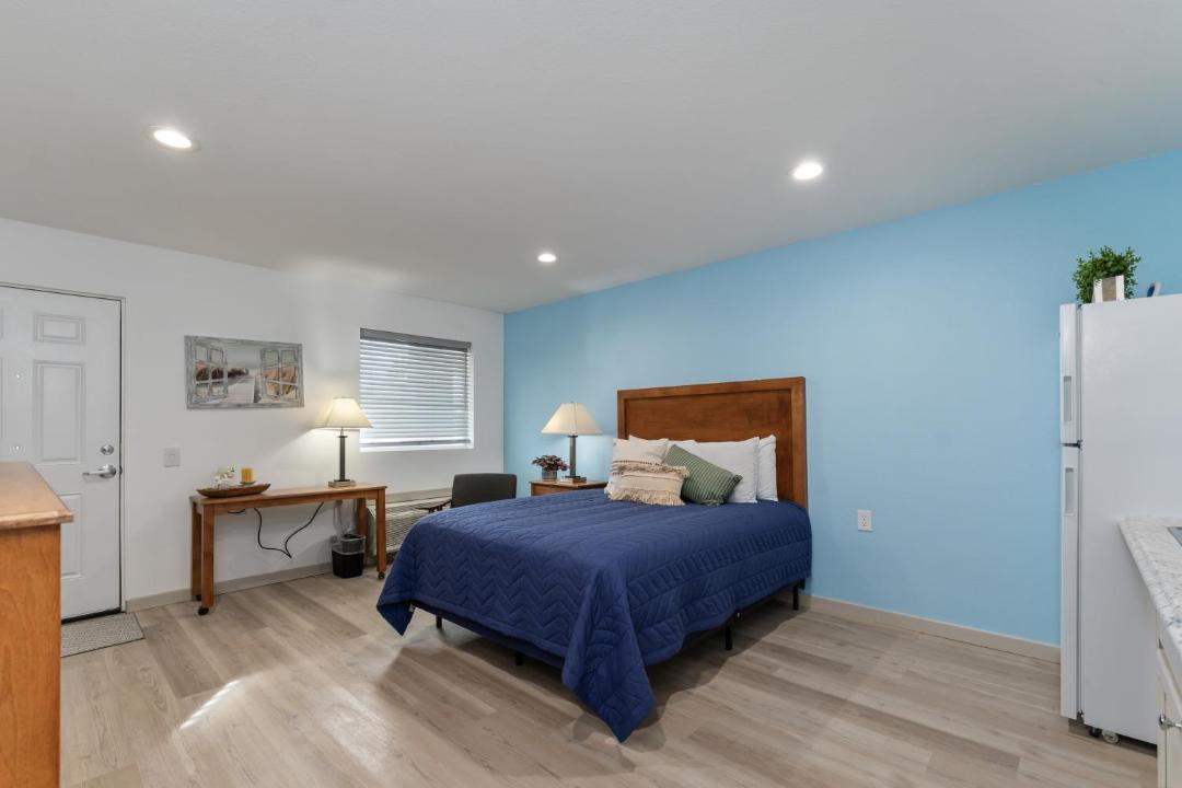 Photo of Bedroom in Gun Barrel City