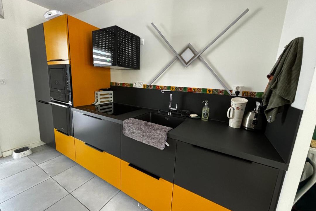 Photo of Kitchen in Saint - Martin - du - Touch