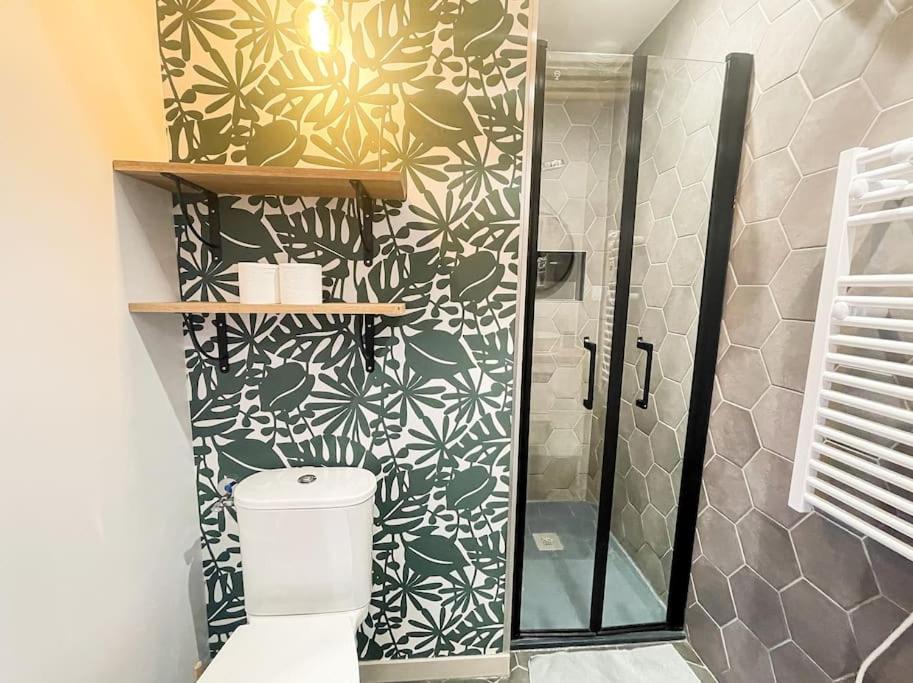 Photo of Bathroom in Saint-Pierre