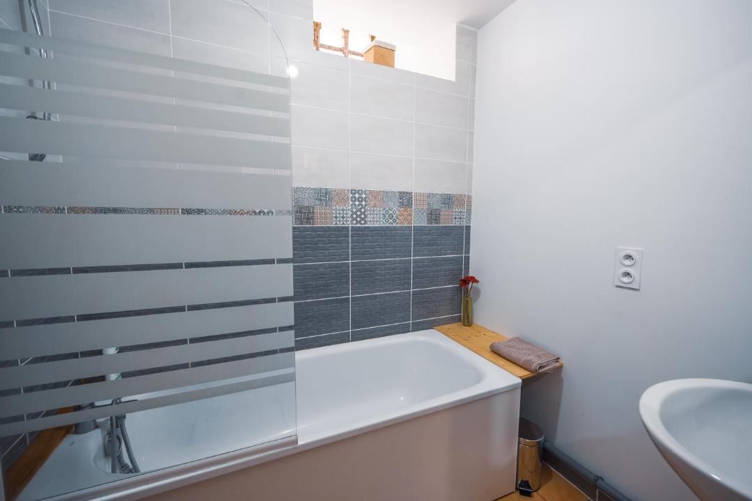 Photo of Bathroom in Saint-Aignan