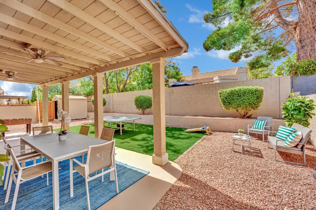 Photo of Patio Balcony in Green Valley North