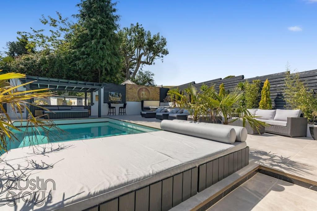 Photo of Others in Patcham