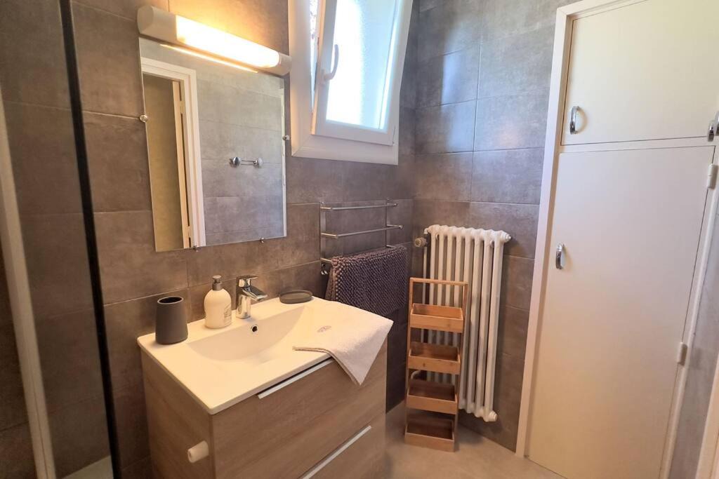 Photo of Bathroom in Le Vintrou