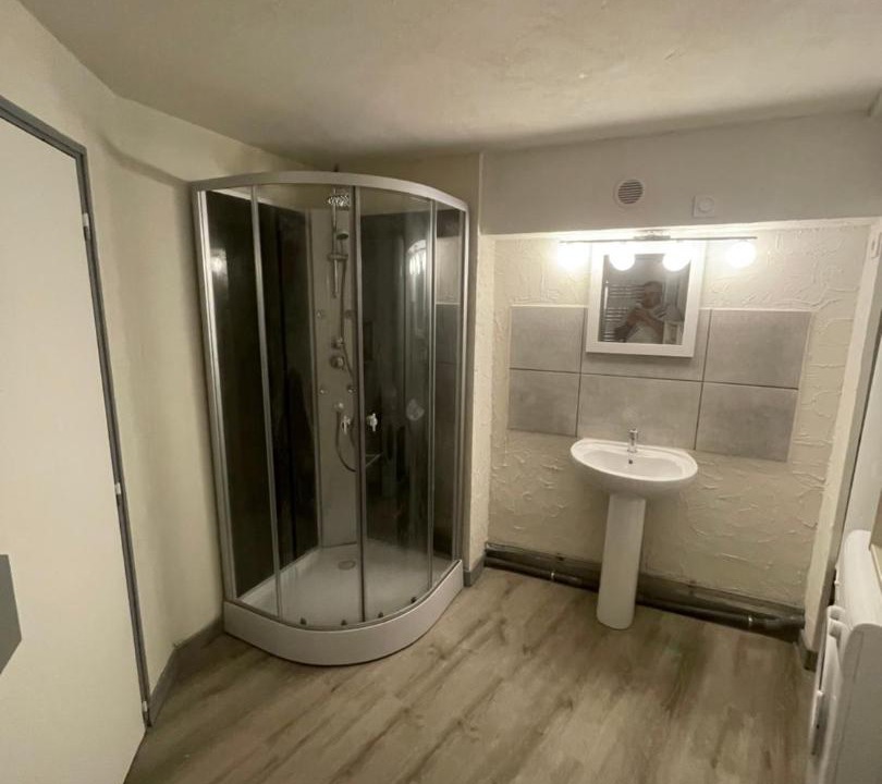 Photo of Bathroom in Ambert