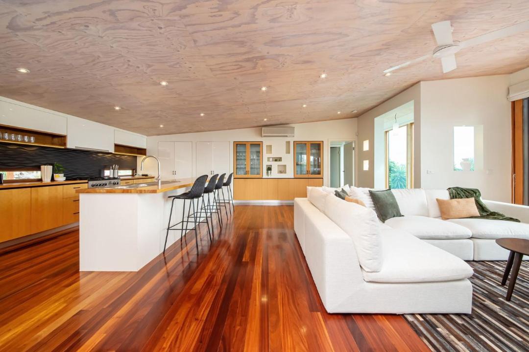 Photo of Others in McCrae