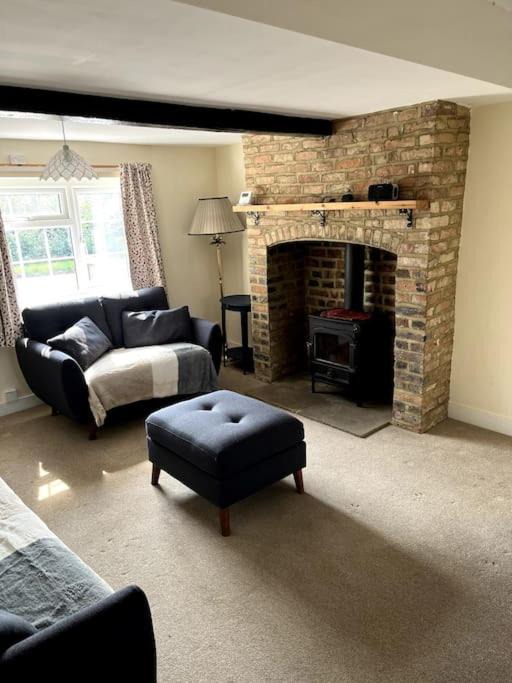 Photo of Others in Bretford