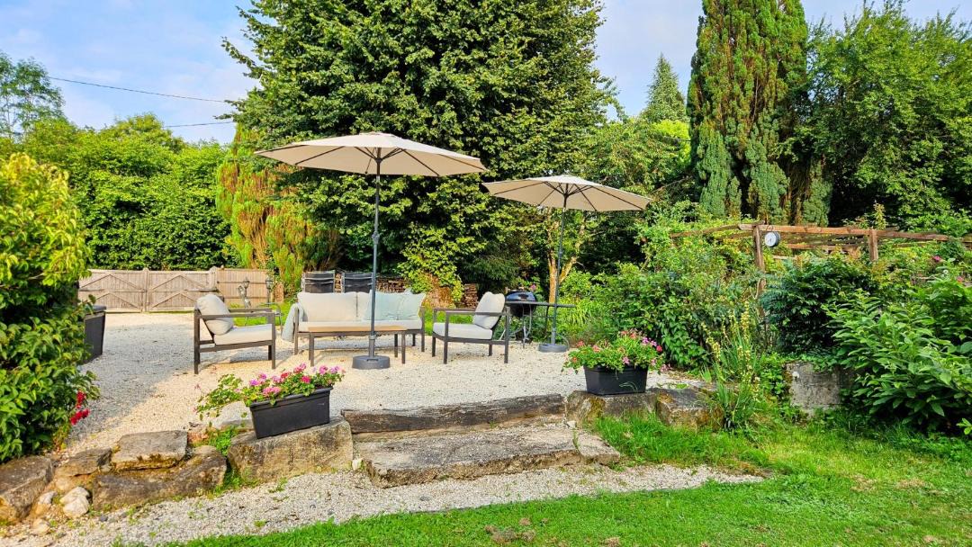 Photo of Others in Pageas