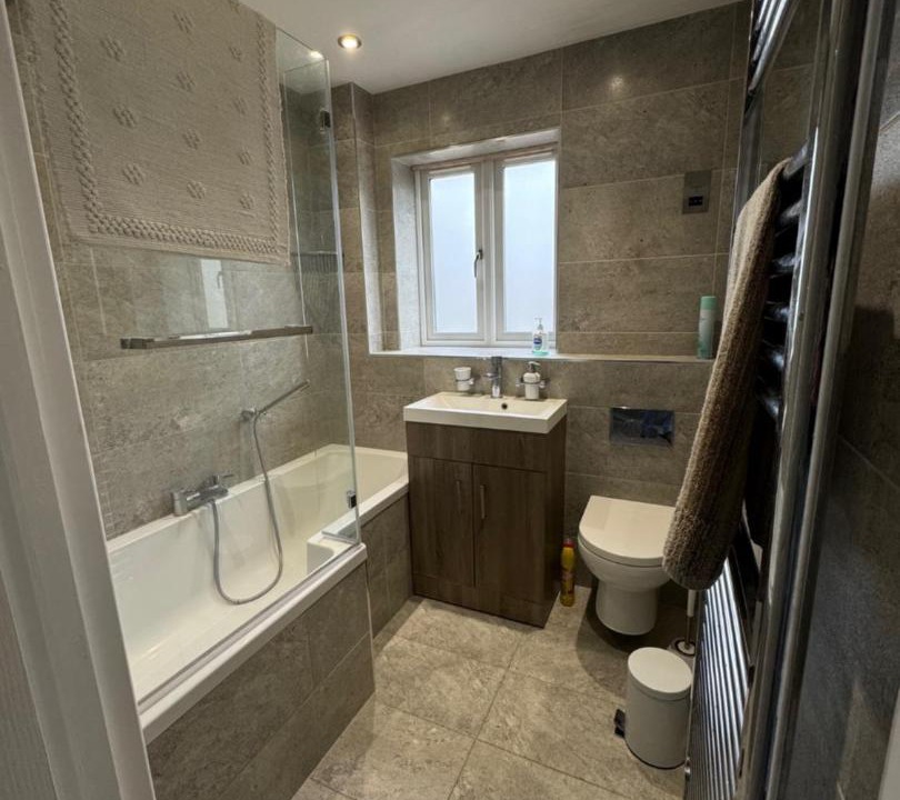 Photo of Bathroom in High Barnet