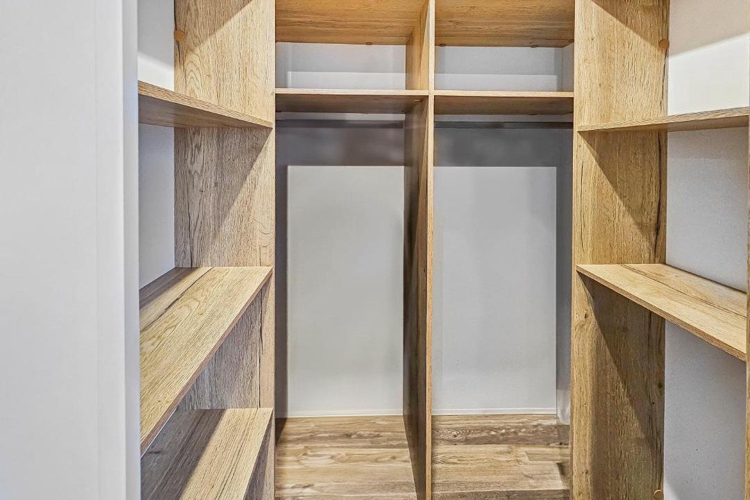 Photo of Others in Litteau