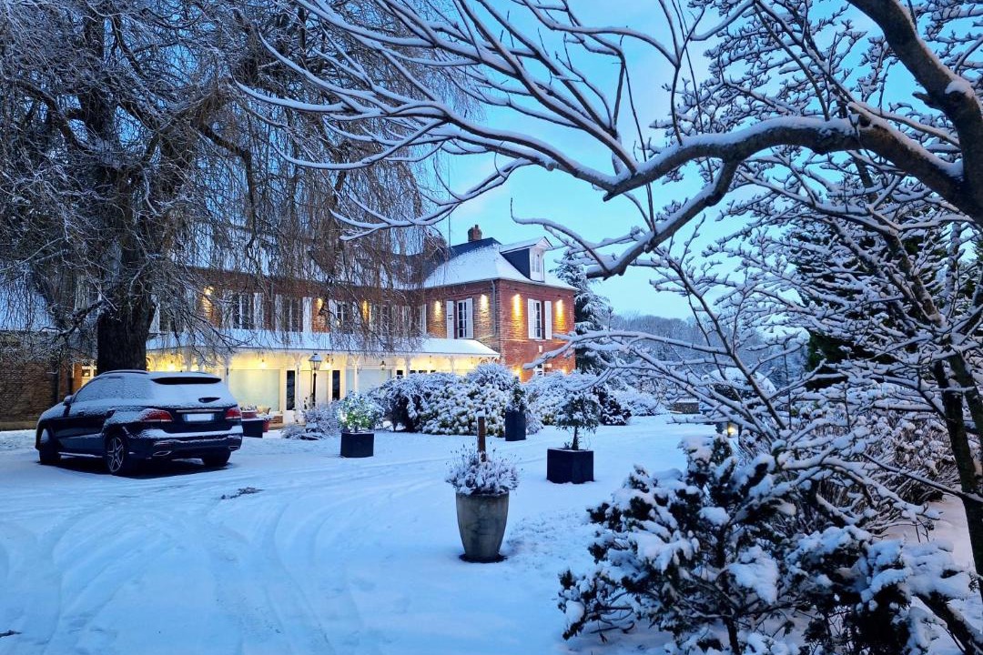 Photo of Others in Eu