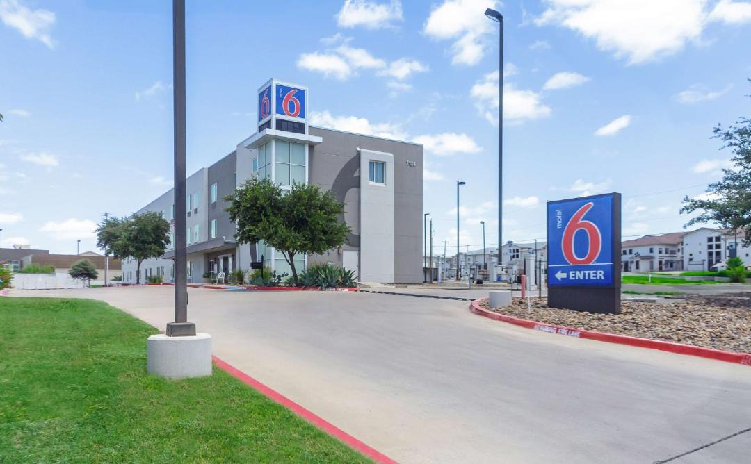 Photo of Others in Laredo