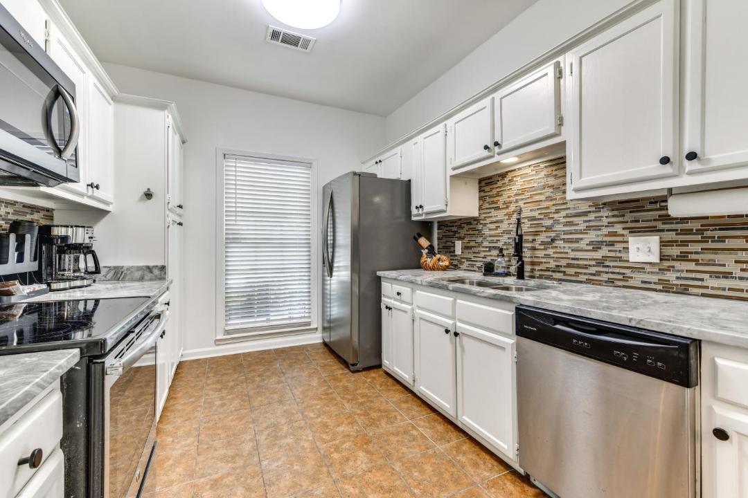 Photo of Kitchen in Highlands - Perkins