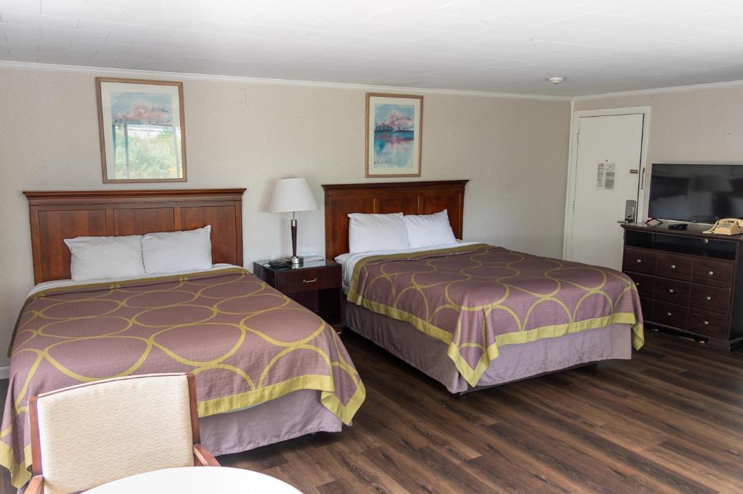 Photo of Bedroom in West Yarmouth