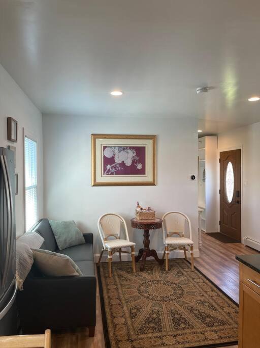 Photo of Others in Wall