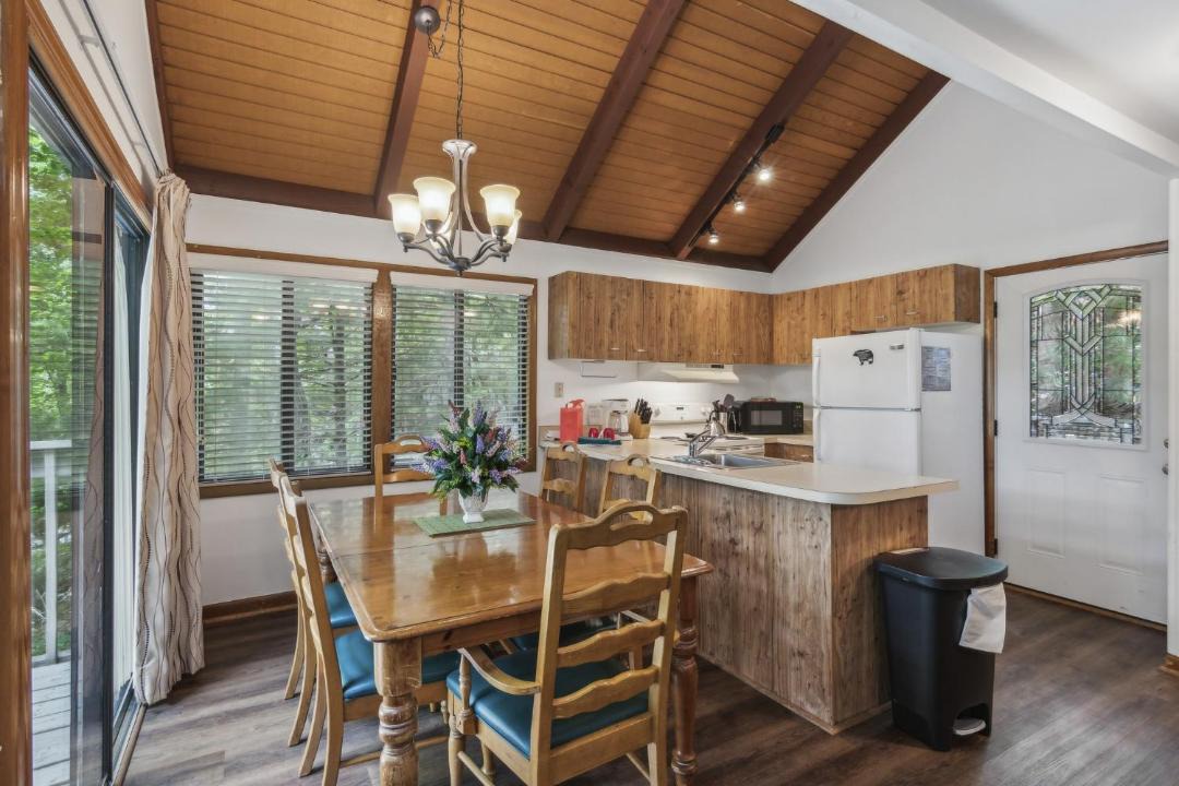 Photo of Kitchen in Big Canoe