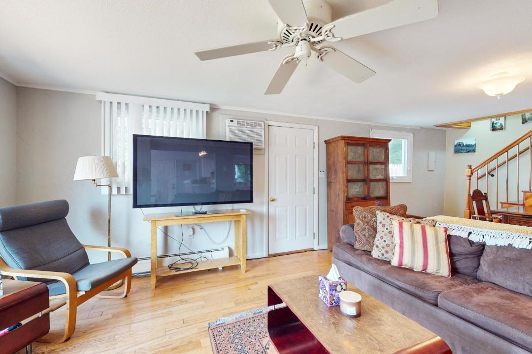 Photo of Others in Valois