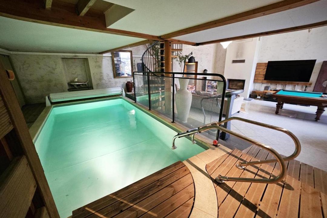 Photo of Others in Pierry