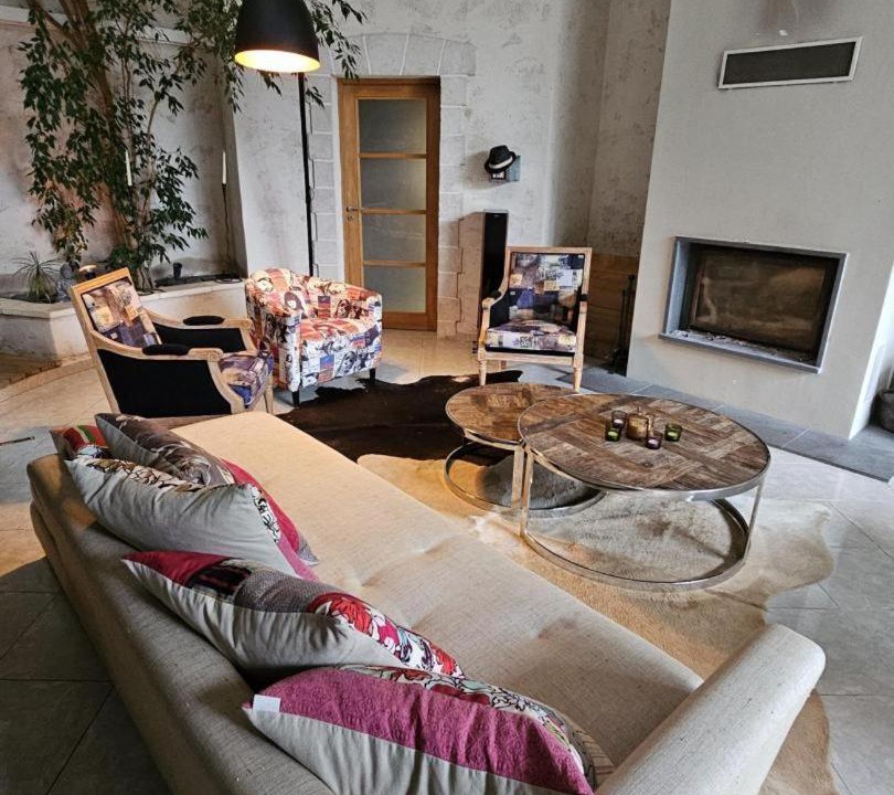 Photo of Livingroom in Pierry