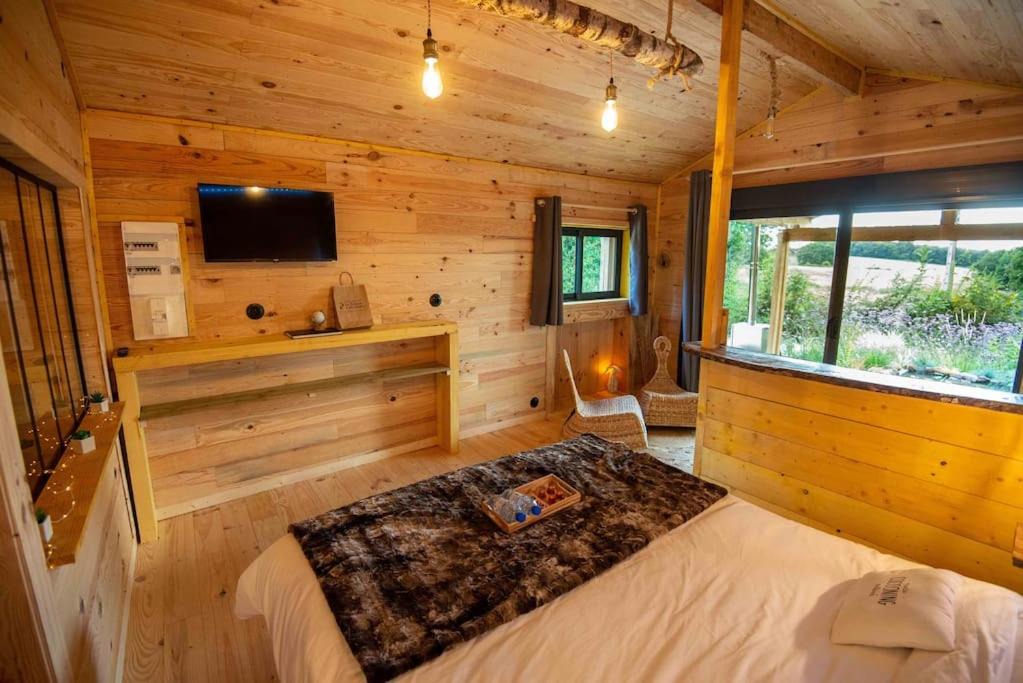 Photo of Others in Diges