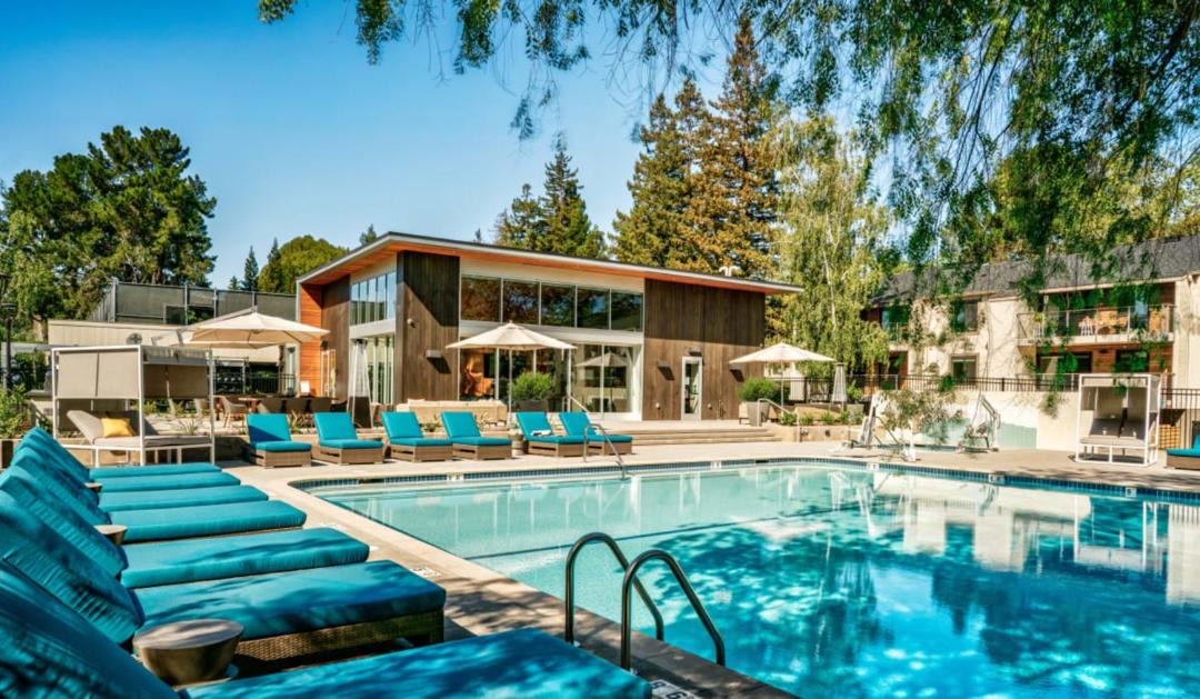 Photo of Others in Sharon Heights