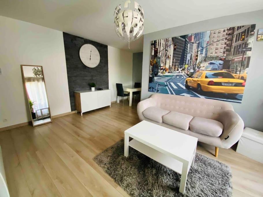 Photo of Livingroom in Mantes-la-Ville