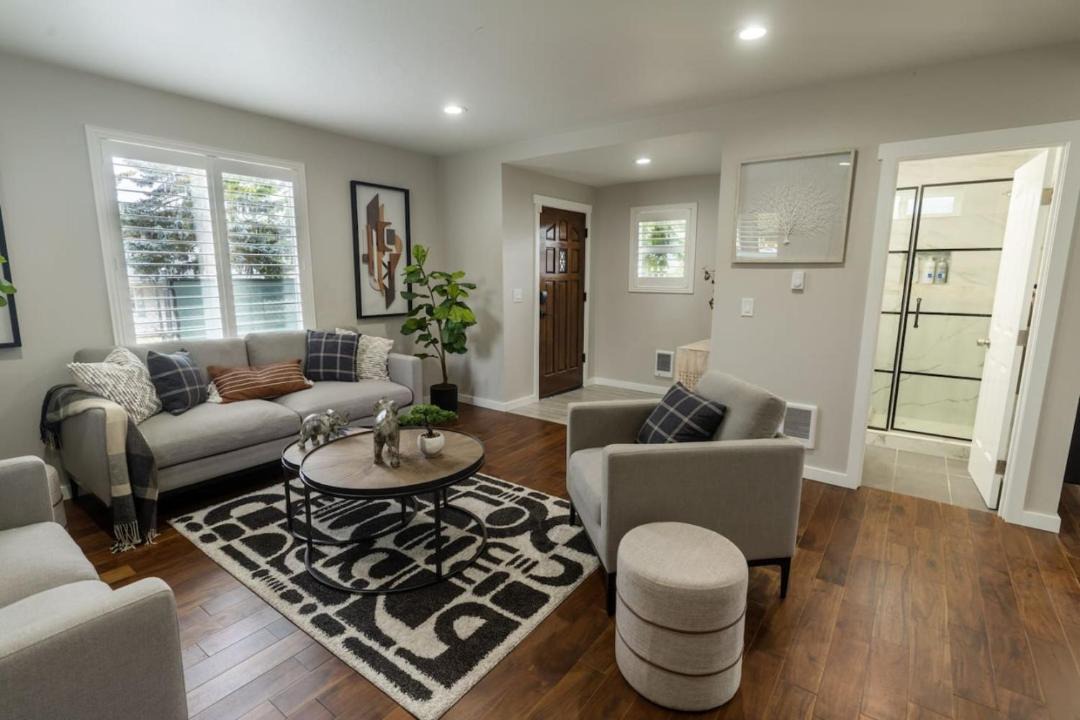 Photo of Others in Parkland