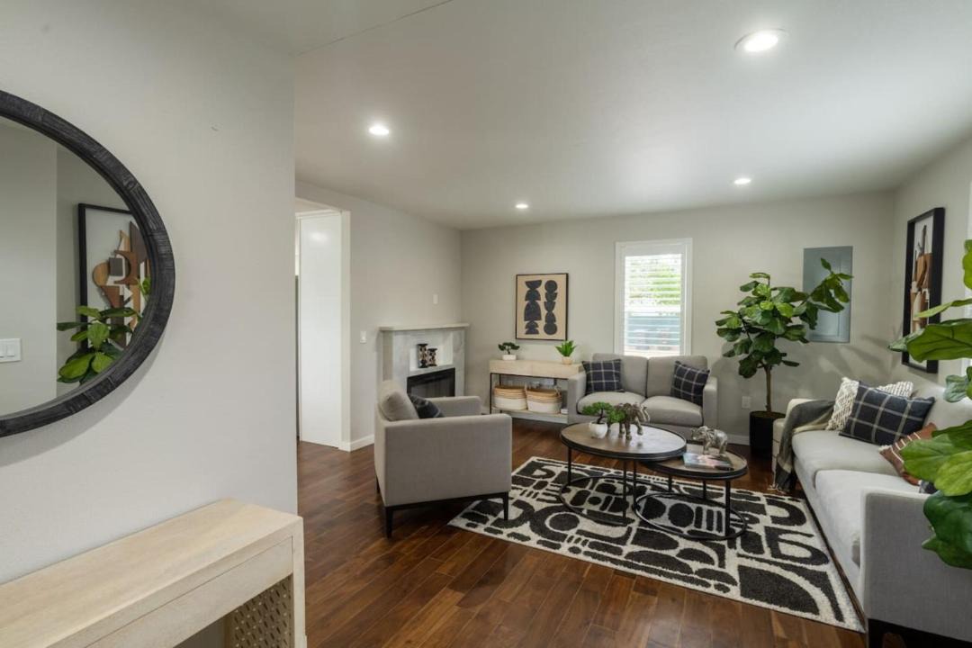 Photo of Others in Parkland