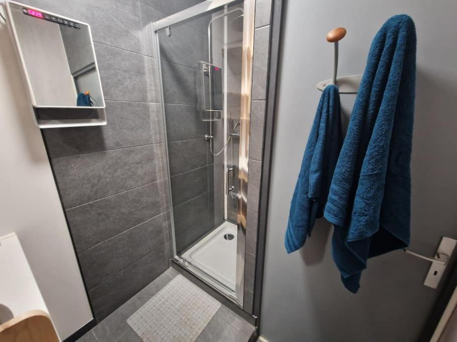 Photo of Bathroom in Lunel