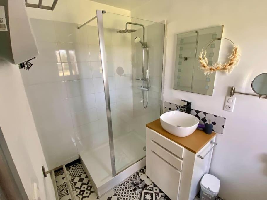 Photo of Others in Came