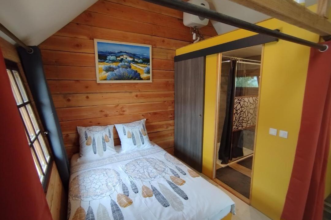 Photo of Bedroom in Cordes-sur-Ciel