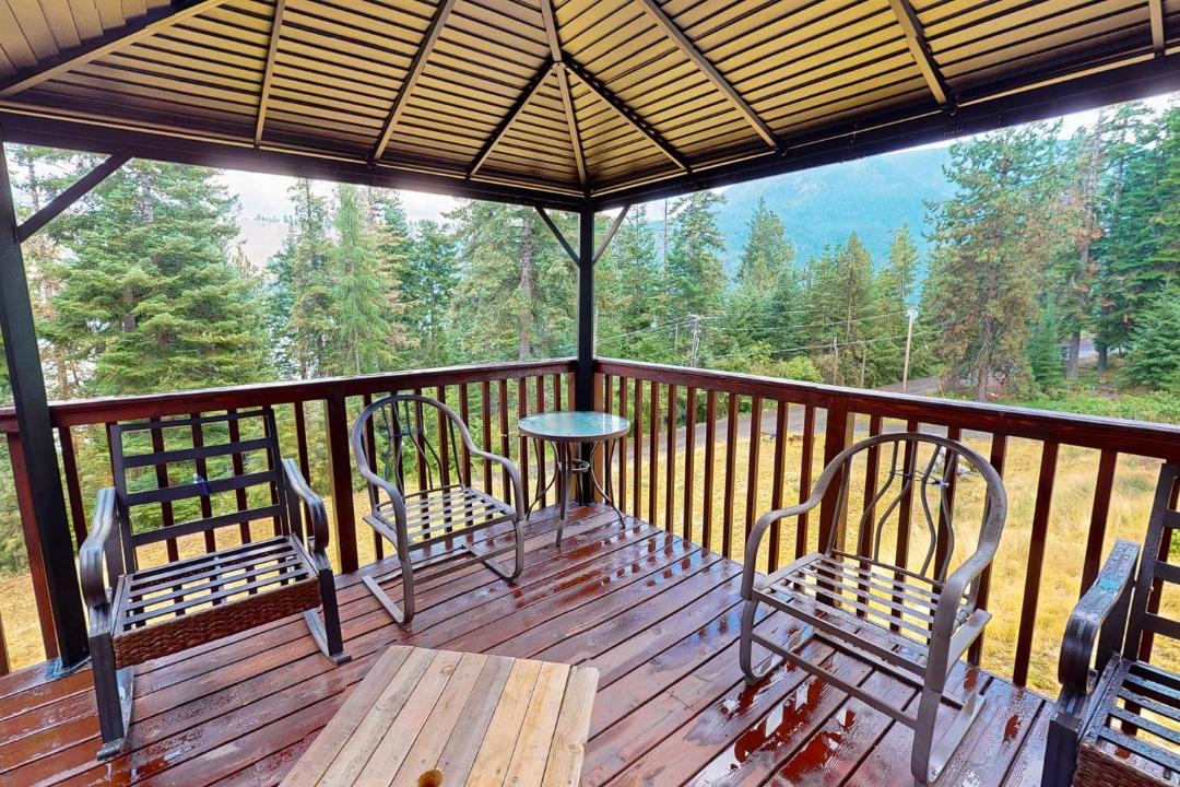 Photo of Patio Balcony in Wallowa County
