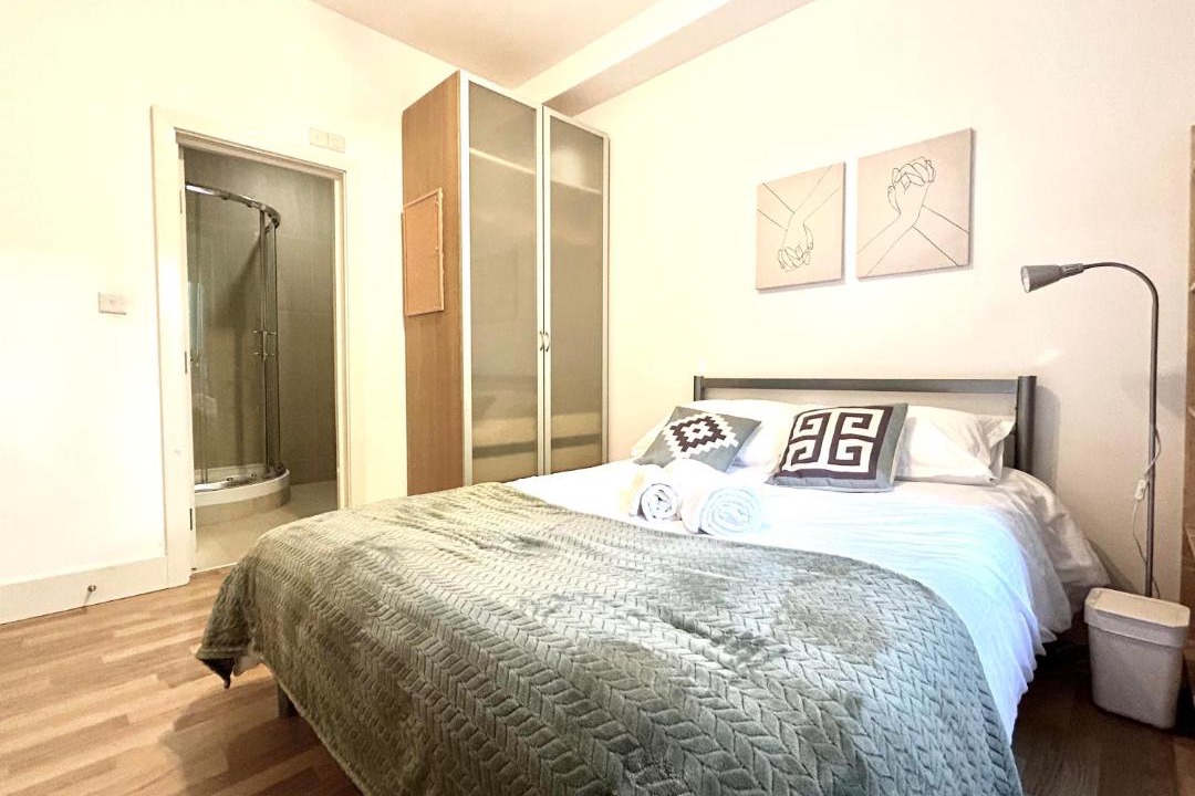 Photo of Bedroom in Avonmore and Brook Green