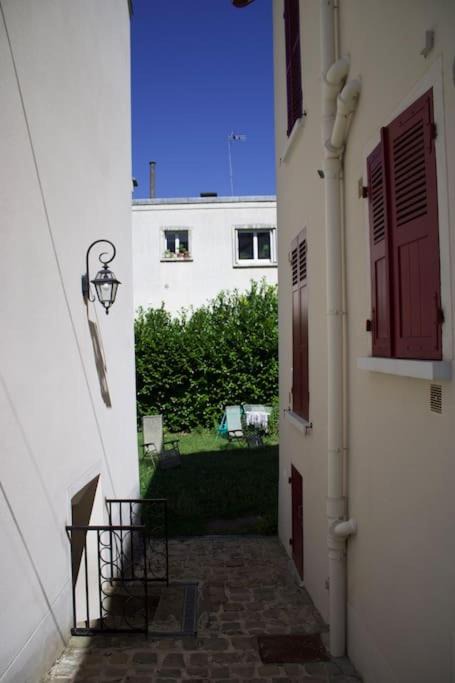 Photo of Others in Chaville